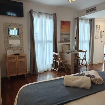 El Estudio Del Marques Little Apartman
